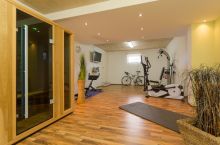 H5107 Fitnessraum im Kellergeschoß